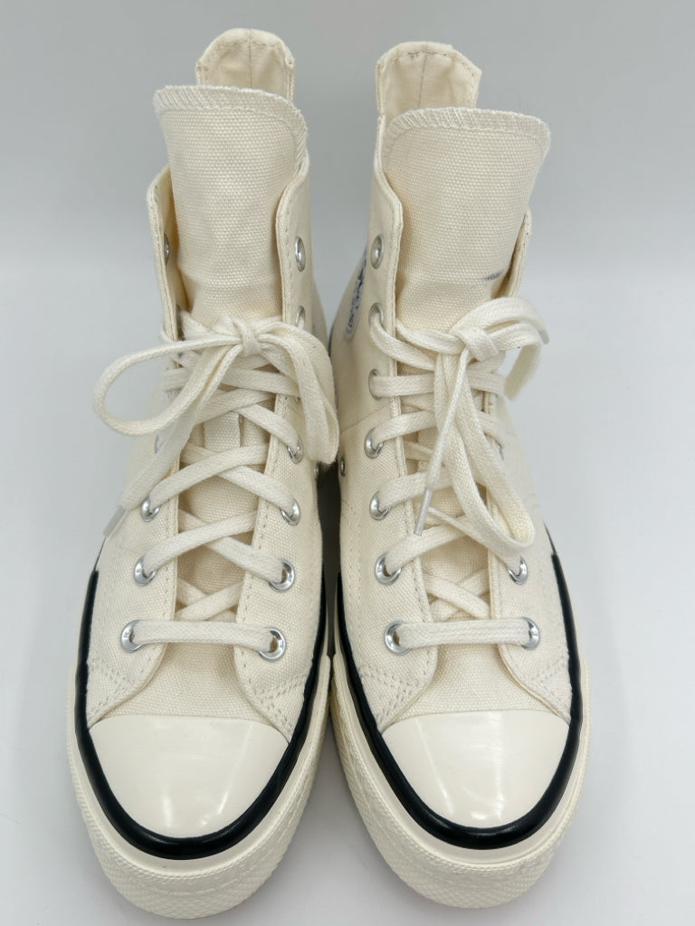 CONVERSE Women Size 8.5 Cream Sneakers