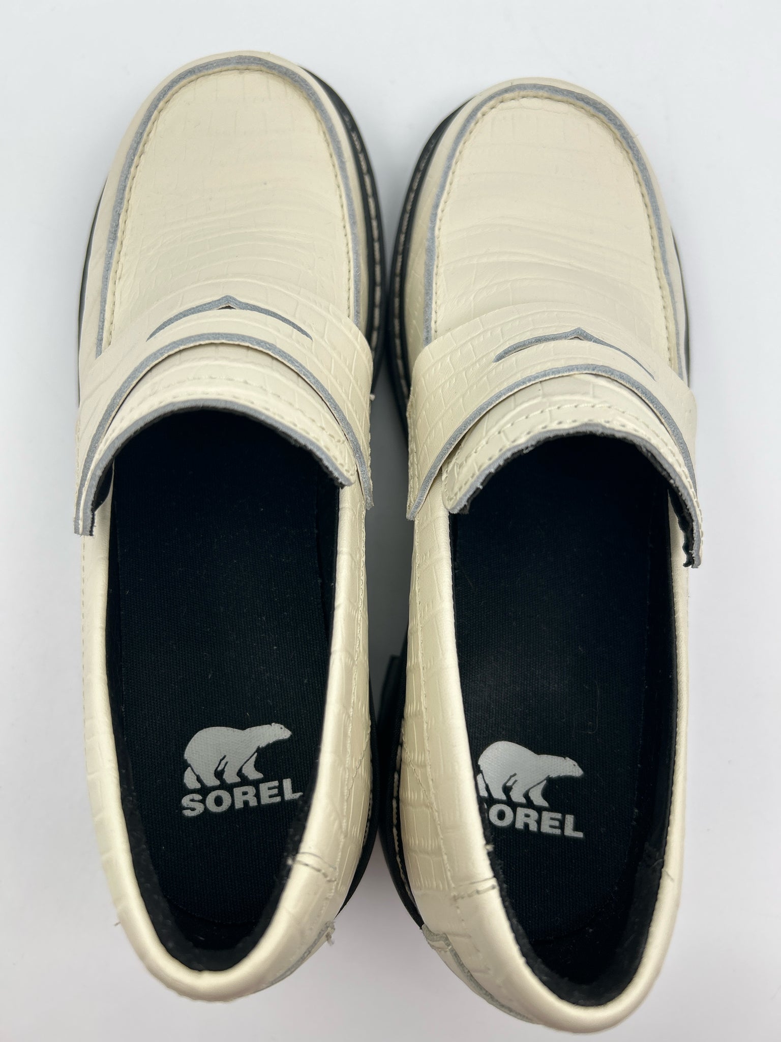 SOREL Size 7.5 Chalk Women Loafer