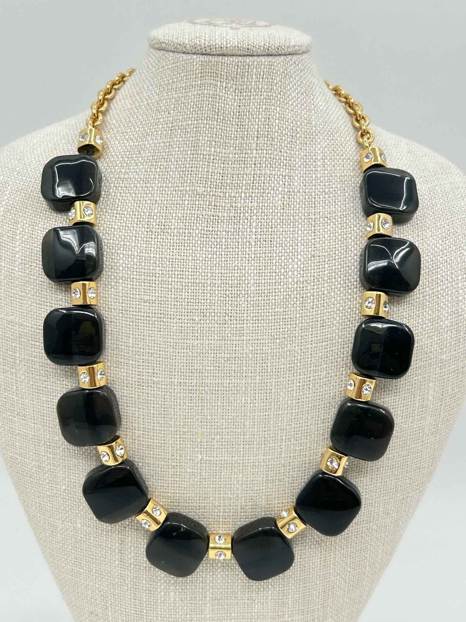 KATE SPADE BLACK AND GOLD Necklace
