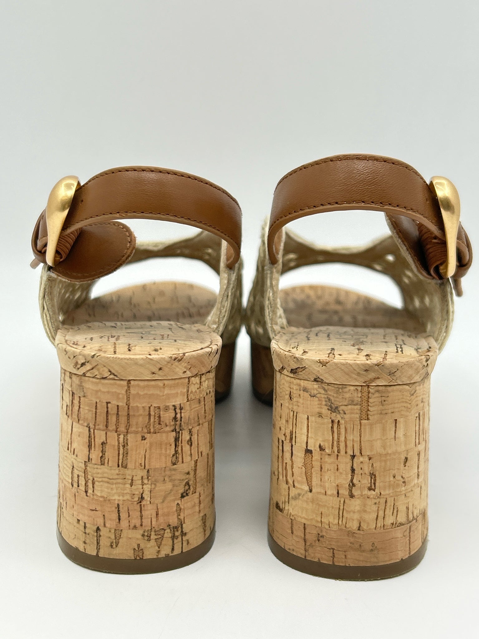AEROSOLES Size 8M Beige Women Sandal