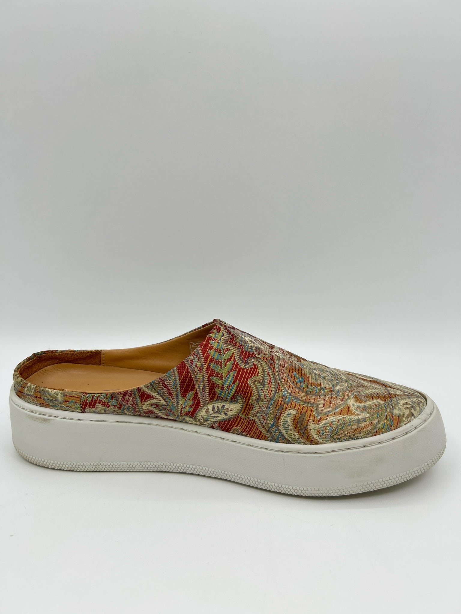 FREE PEOPLE Size 8 Orange Print Women's Shoes