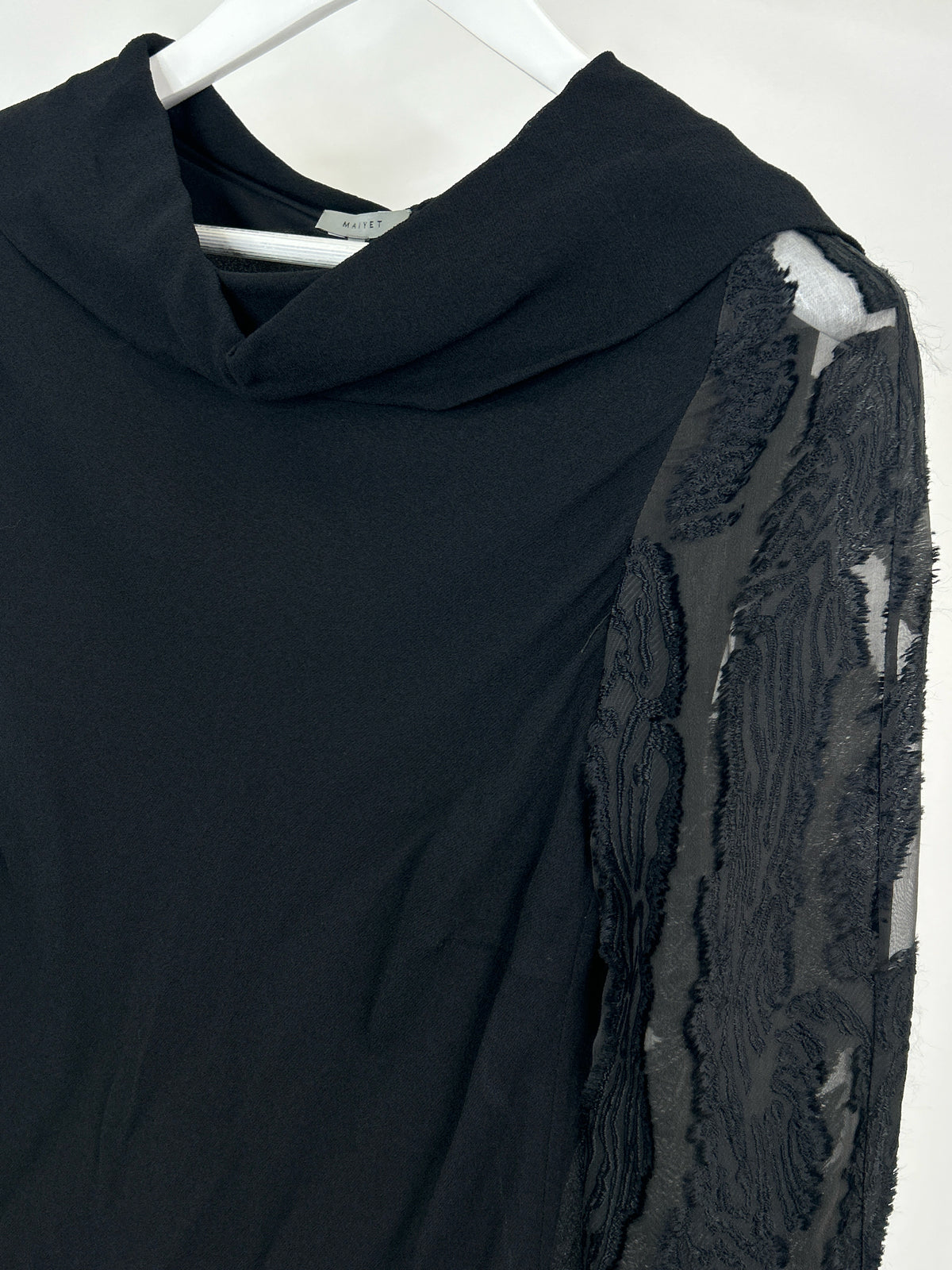 Maiyet Size 8 Black Women Blouse