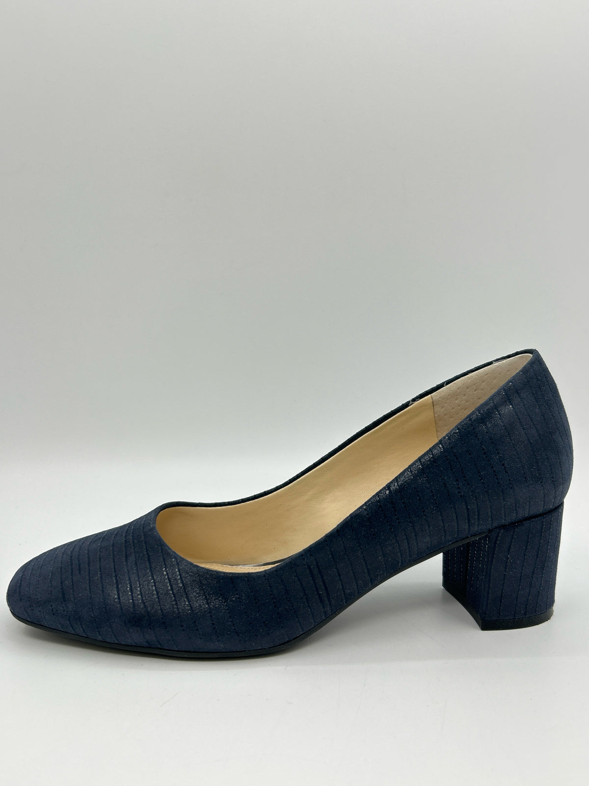 Alex Marie Size 8.5M Navy Women Pumps