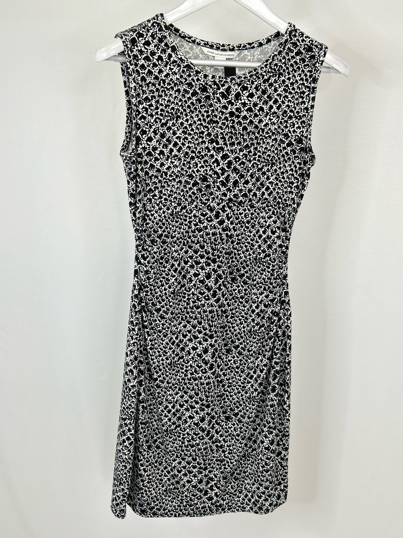 DIANE VON FURSTENBERG Size 6 Black and White Women Dress