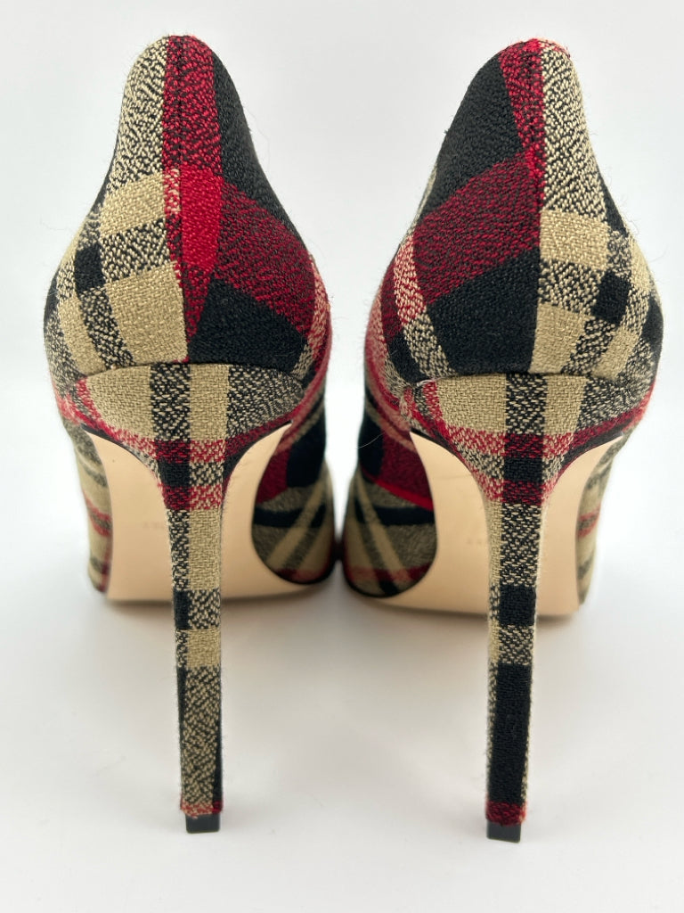 NINE WEST Women Size 11M Black Plaid Pumps