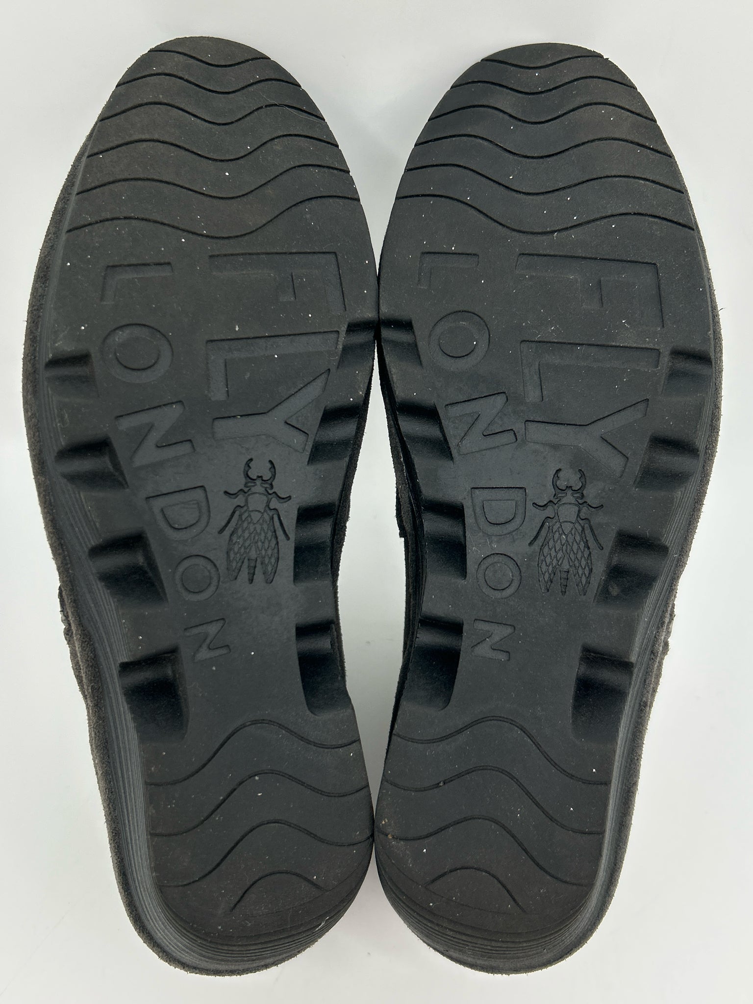 FLY LONDON Size 39 Charcoal Women Booties