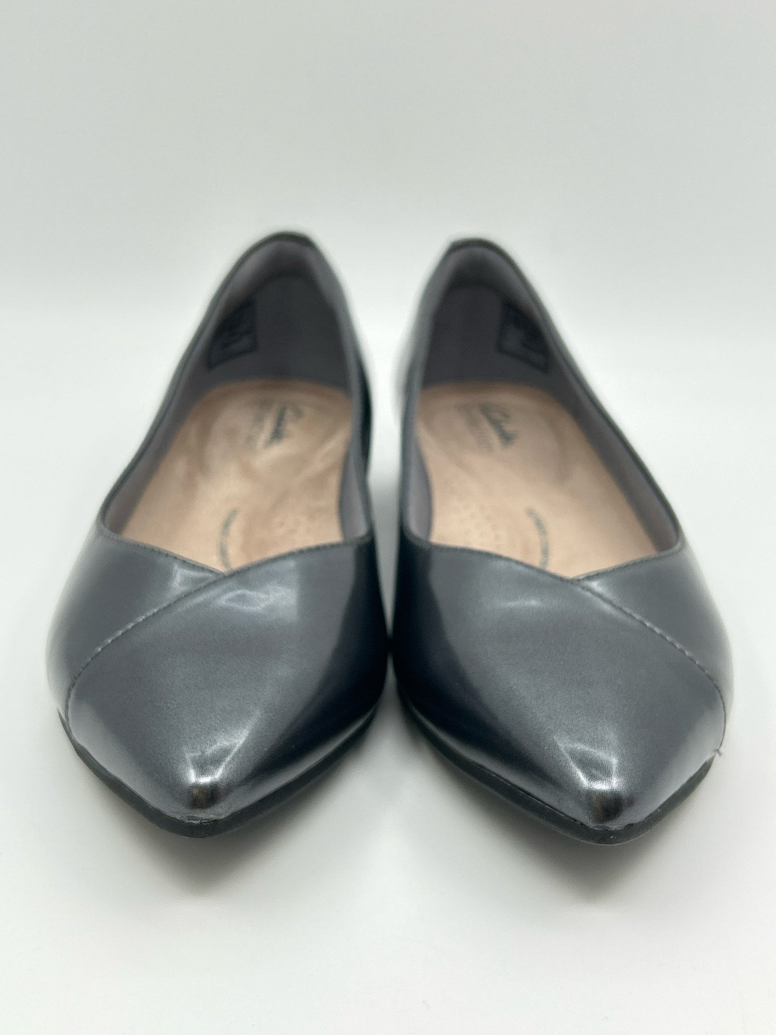 CLARKS Size 8.5M METALLIC GREY Women Flats