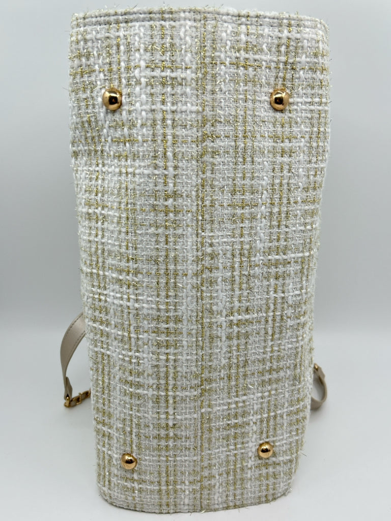 CAROLINE HILL Ivory & Gold Tote