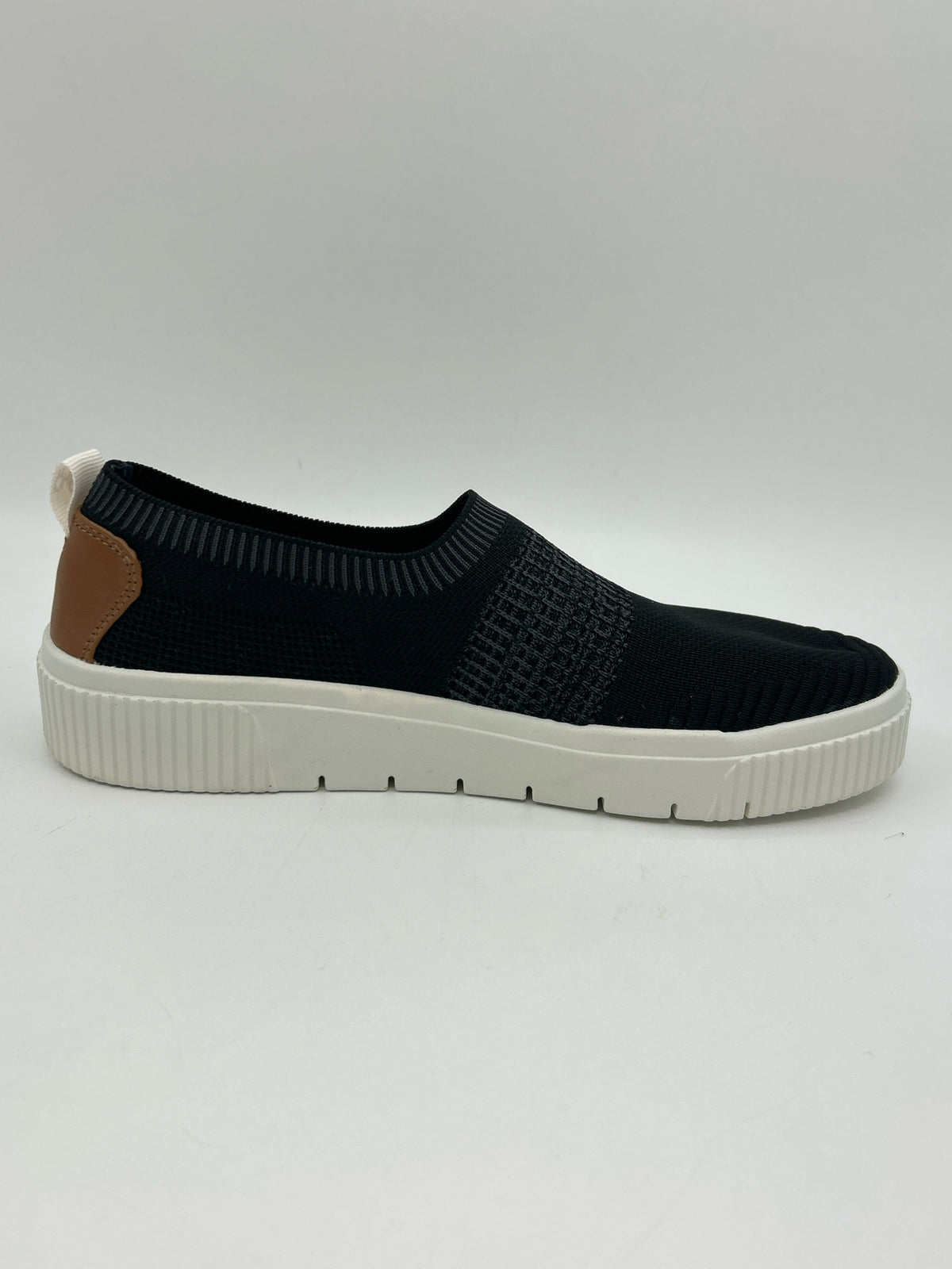 RYKA Size 9M Black Women Sneakers