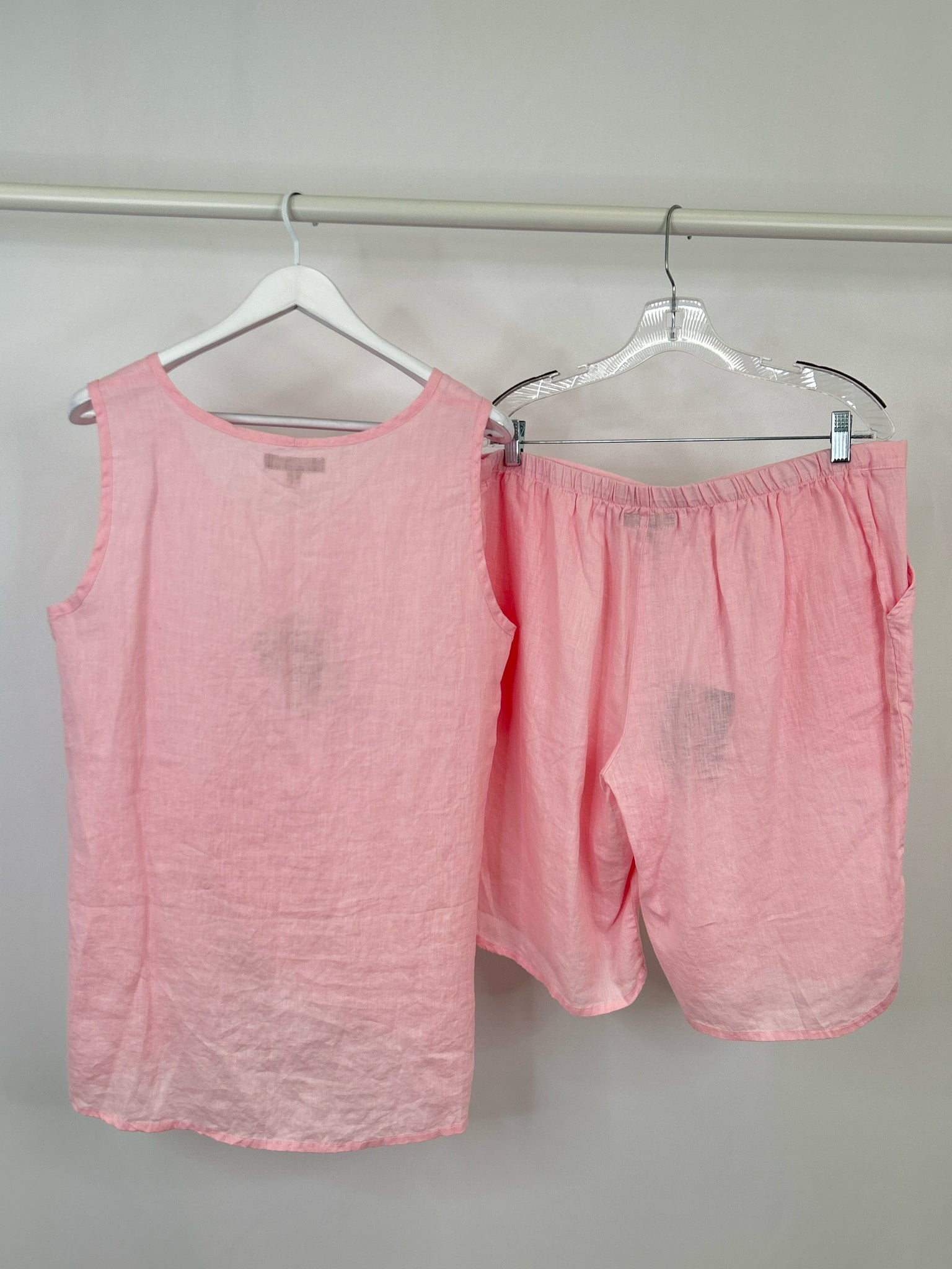 FLAX Size M Pink Women 2-Piece w/shorts