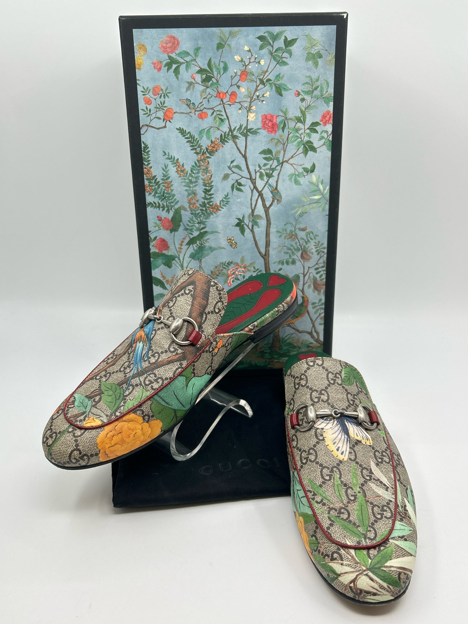 GUCCI Size 9/9.5 Multi-Color Women Flats