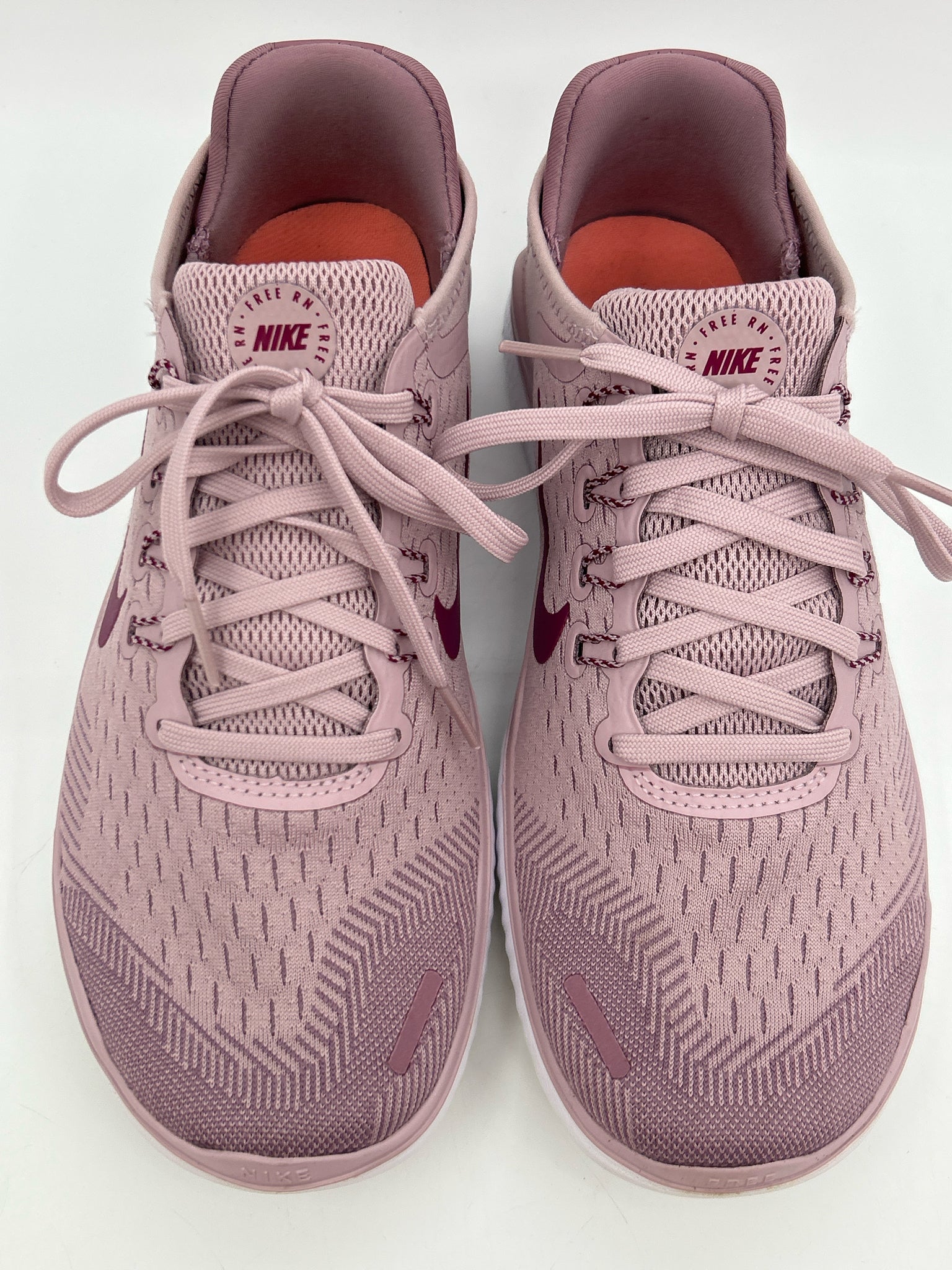 NIKE Size 7 Mauve Women Sneakers