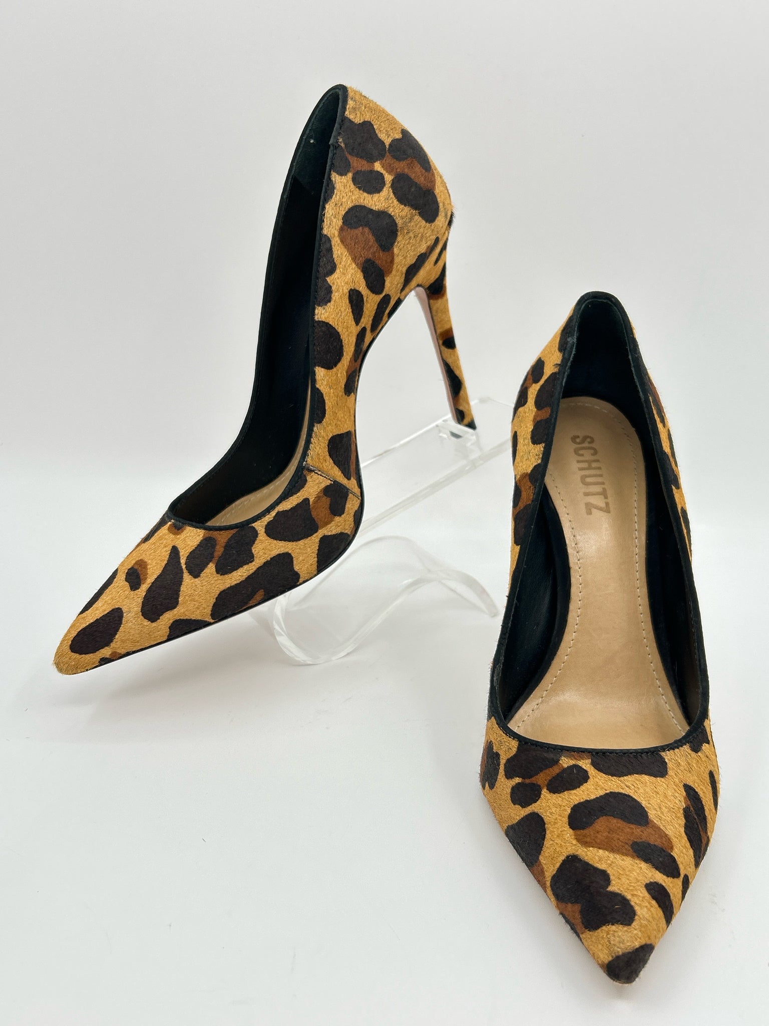 SCHUTZ Size 7.5B Animal Print Women Pumps