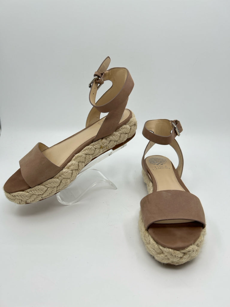 VINCE CAMUTO Women Size 8M Taupe Sandal