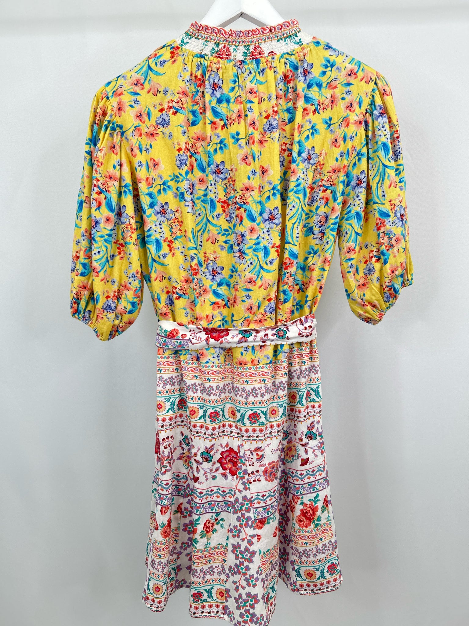 TOLANI Size S YELLOW FLORAL Women Dress