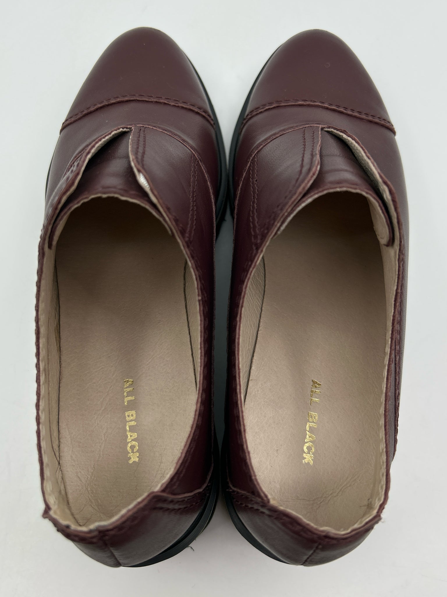 All Black Size 40/10 Burgundy Women Loafer