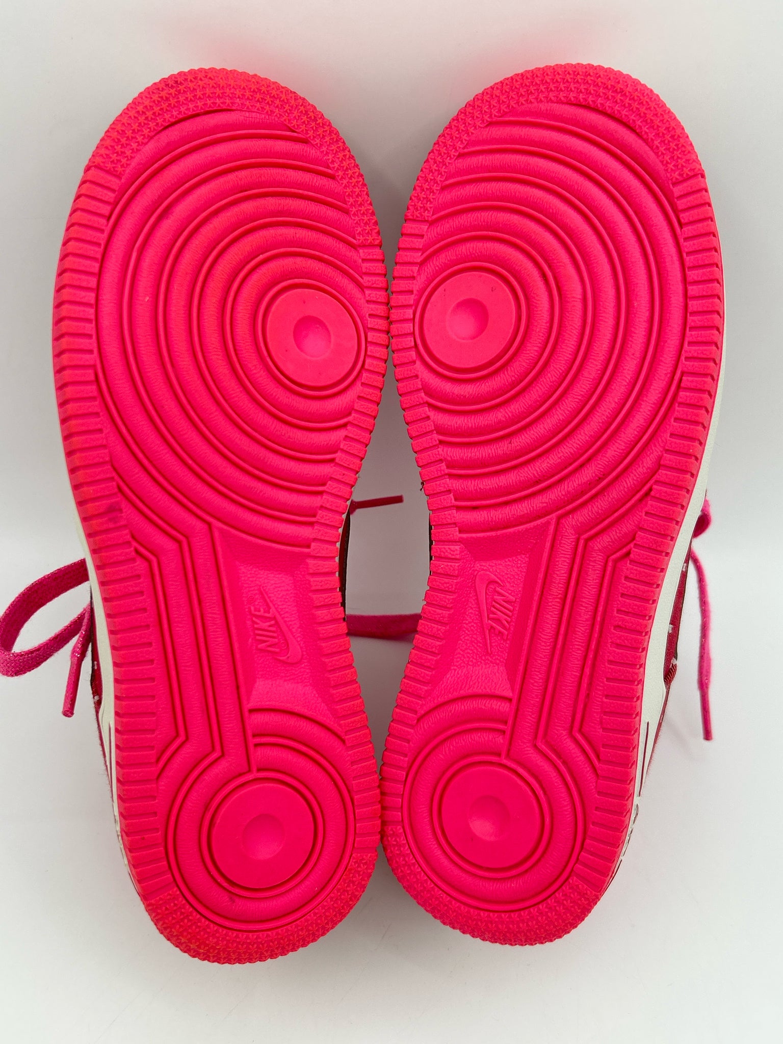 NIKE Size 7 Pink Women Sneakers