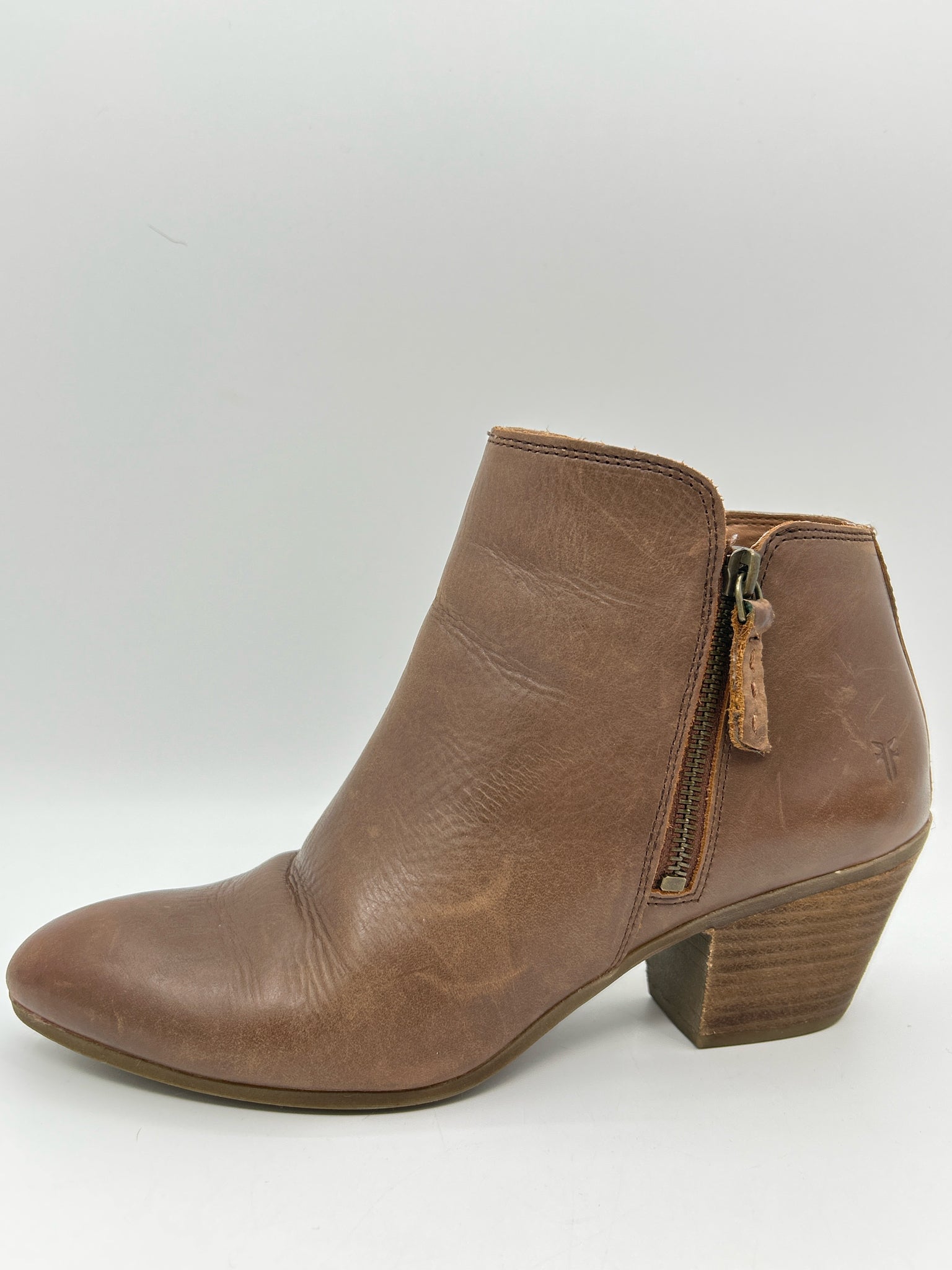 FRYE Size 9M Brown Women Booties