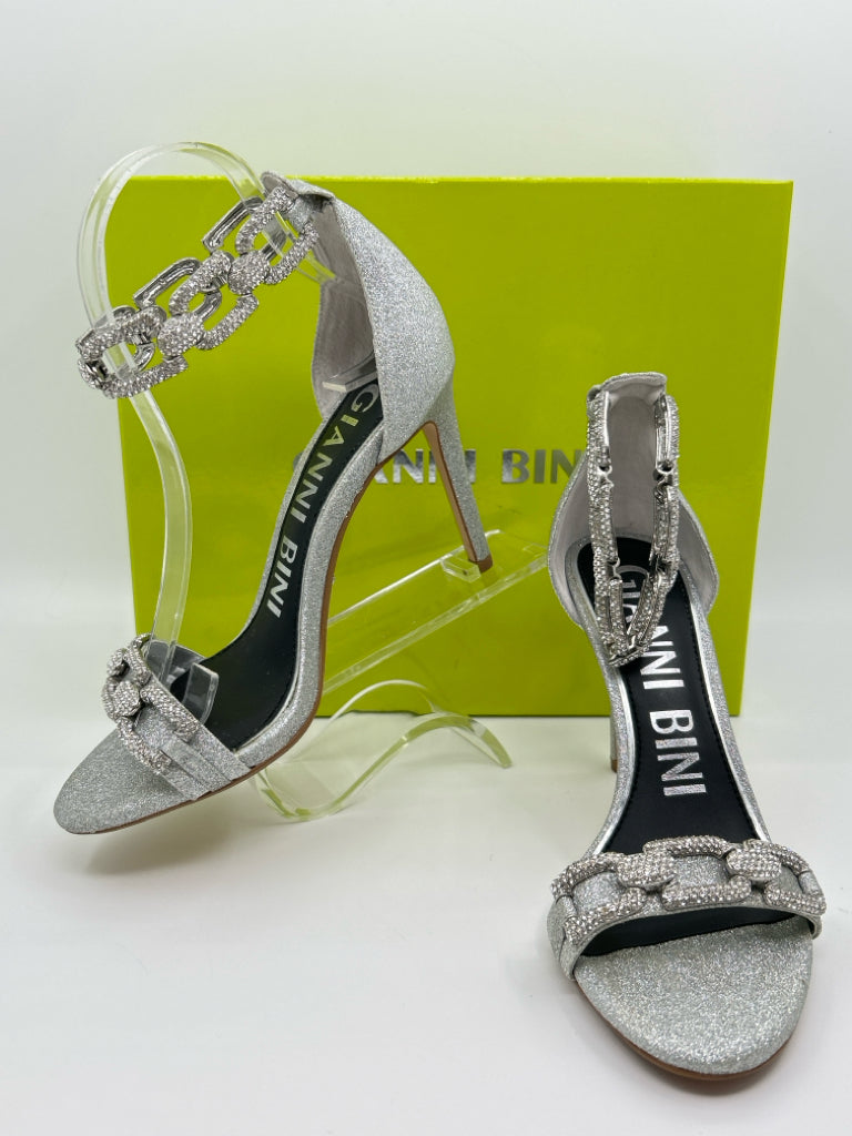 GIANNI BINI Women Size 7.5 Silver Sandal