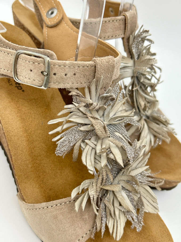 SPRING STEP Size 38 Beige Women's Sandal