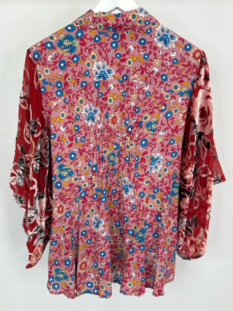 ARATTA Women Size M RED FLORAL Top