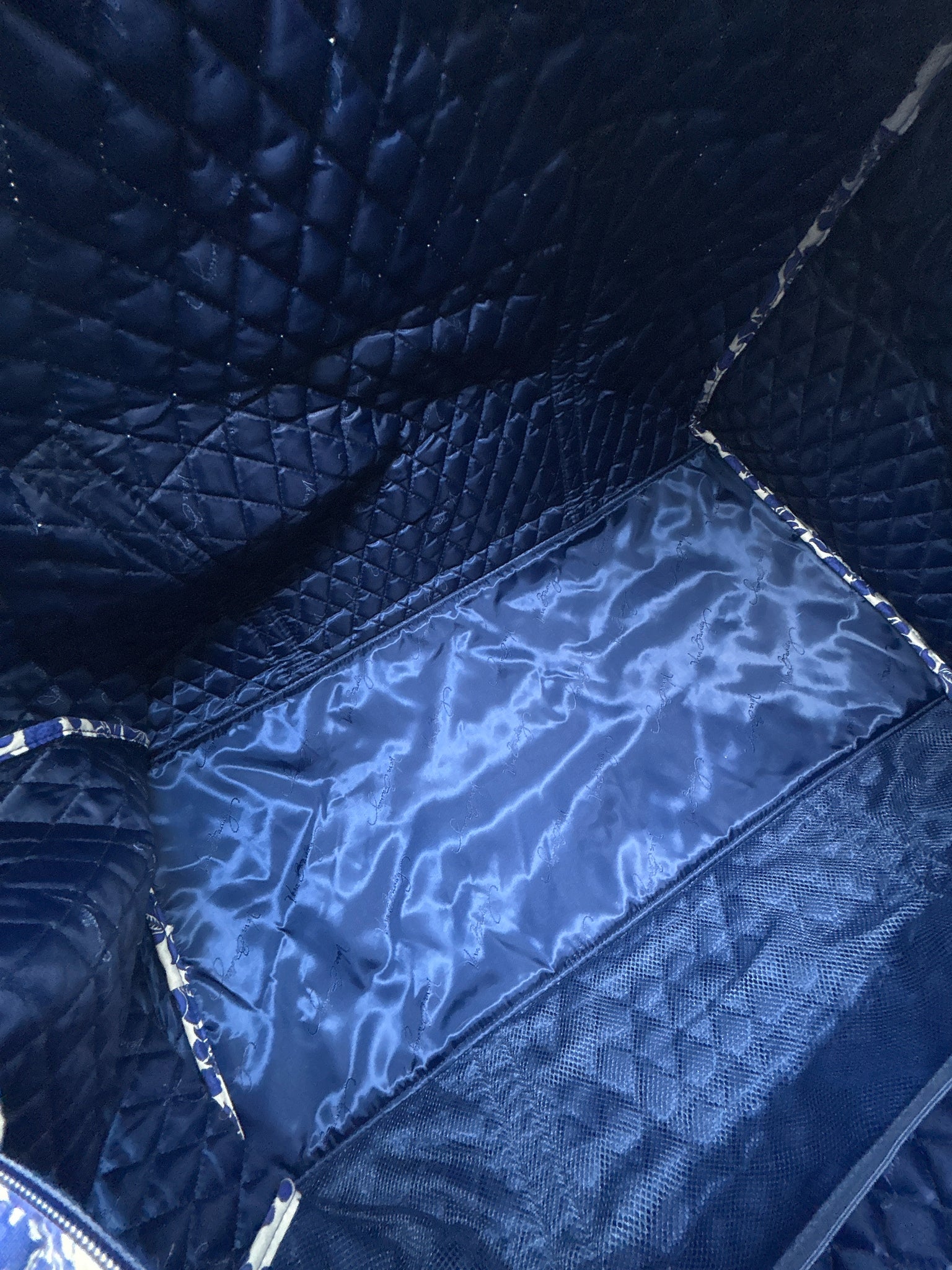 VERA BRADLEY WHITE AND BLUE Luggage