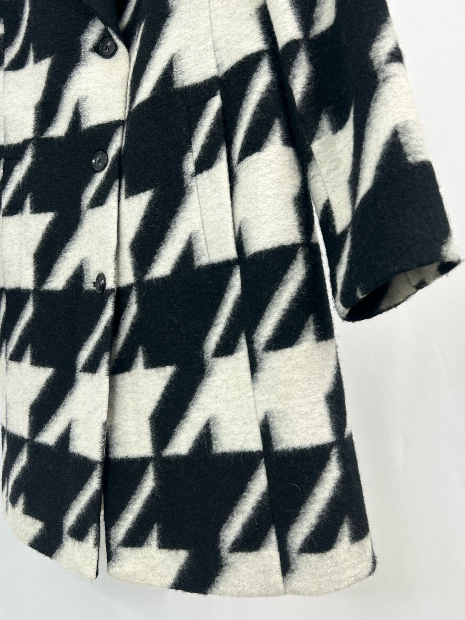 TALBOTS Size 6 White & Black Women Coat