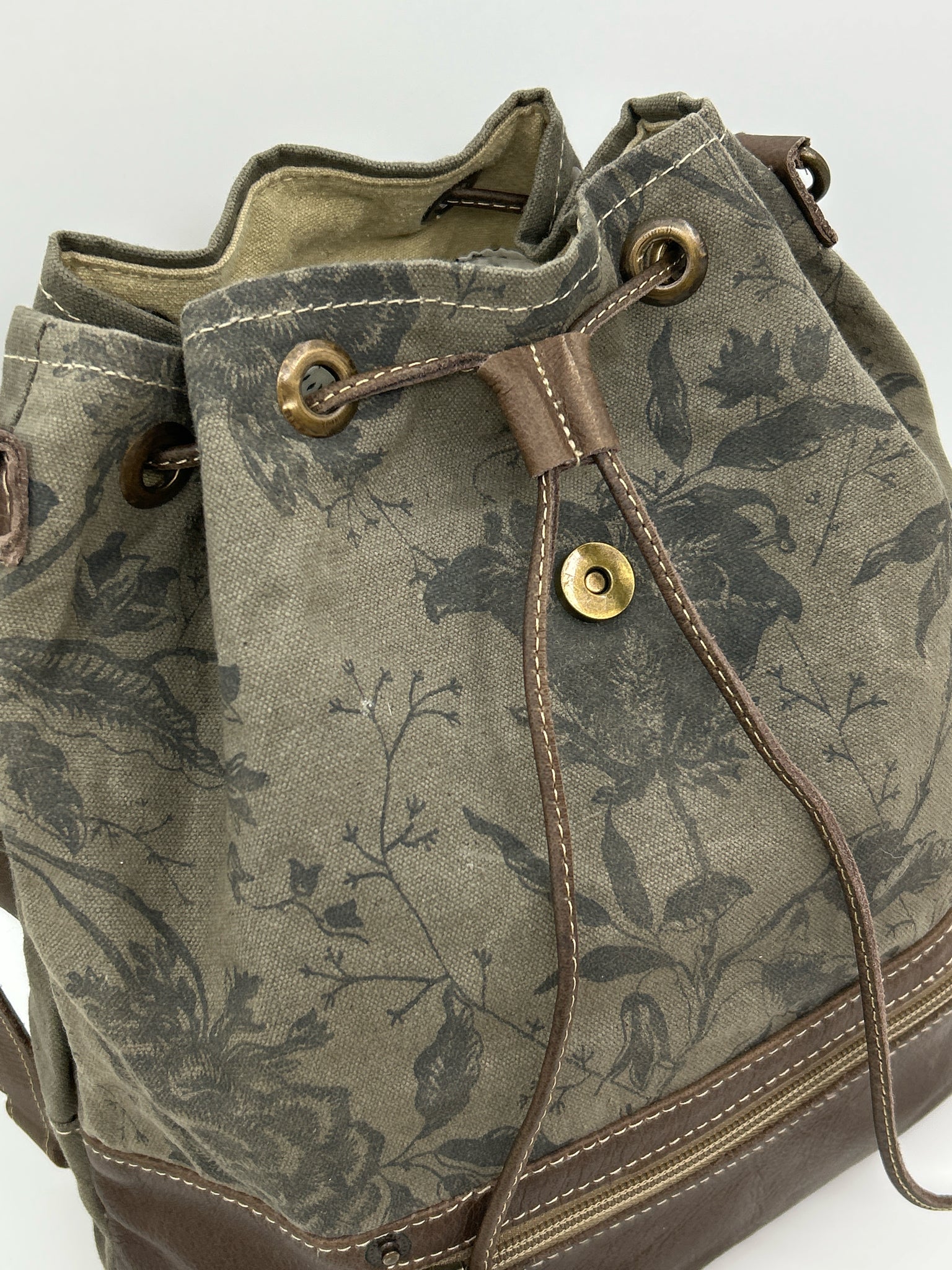 MYRA BAG Brown Print Women Purse