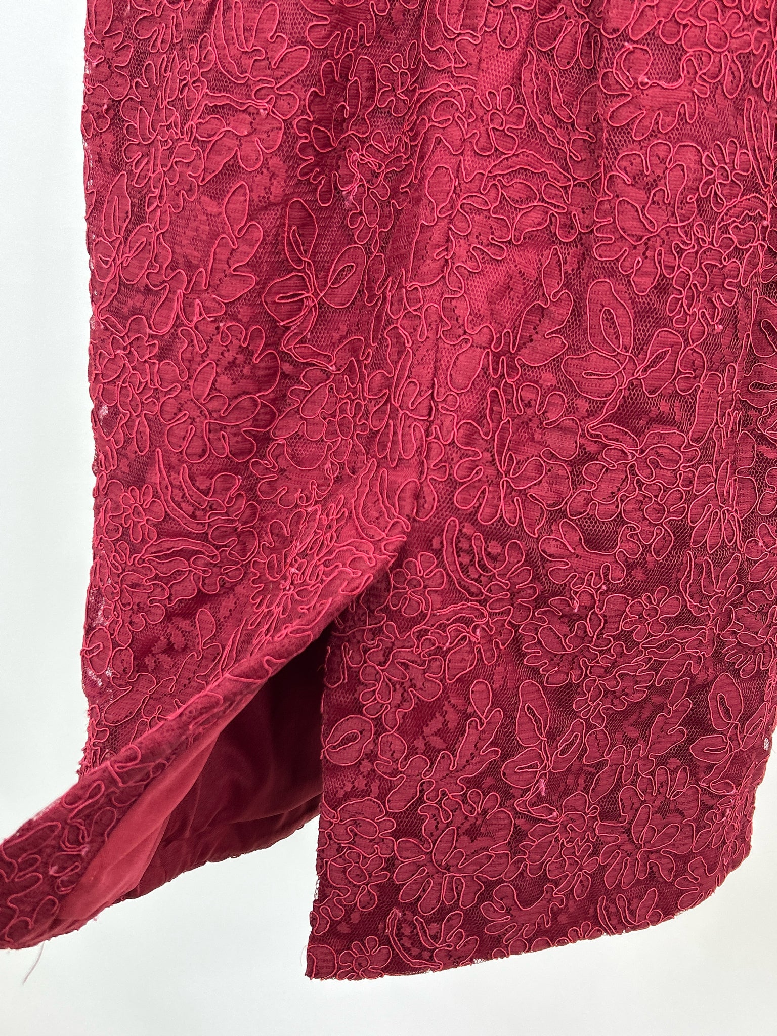LA FEMME NWT Size 8 Burgundy Women Dress