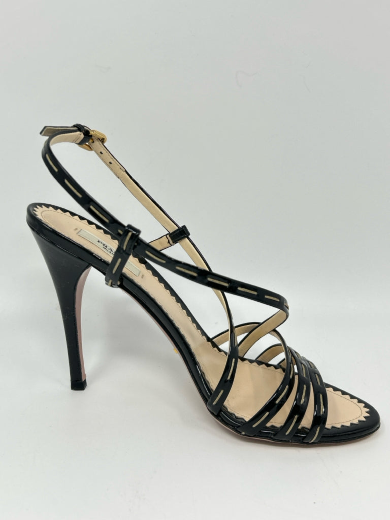 PRADA Size 39 Black Patent Women Sandal