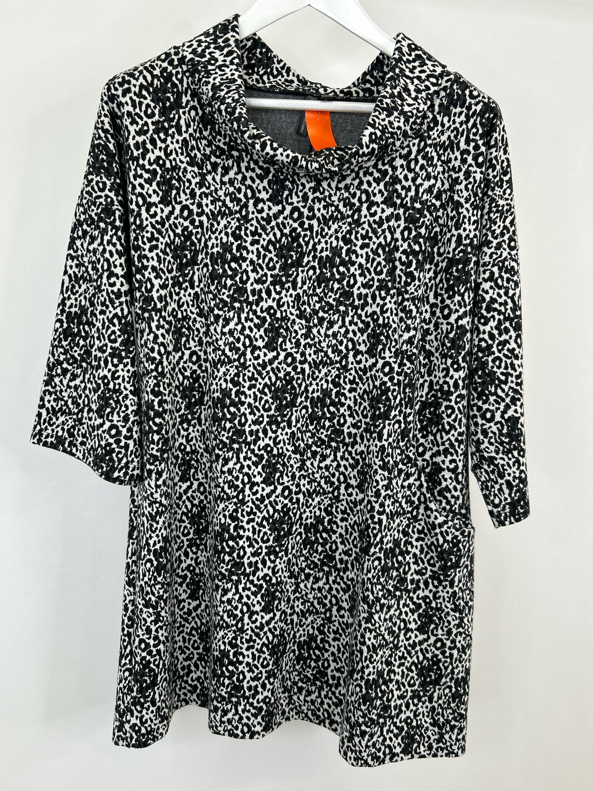 Shannon Passero Size M Black and White Women Dress