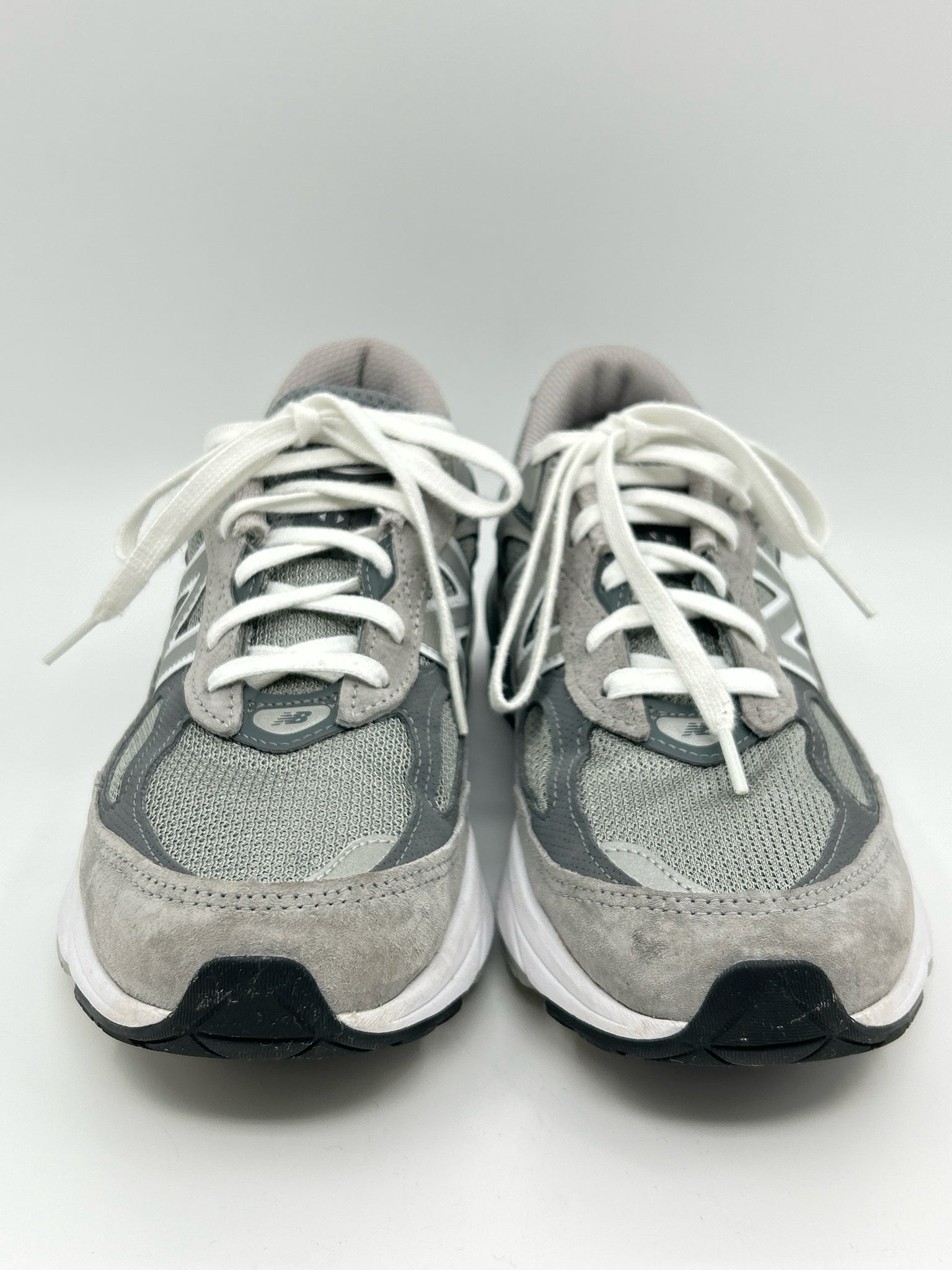 NEW BALANCE Size 9 Gray Women Sneakers