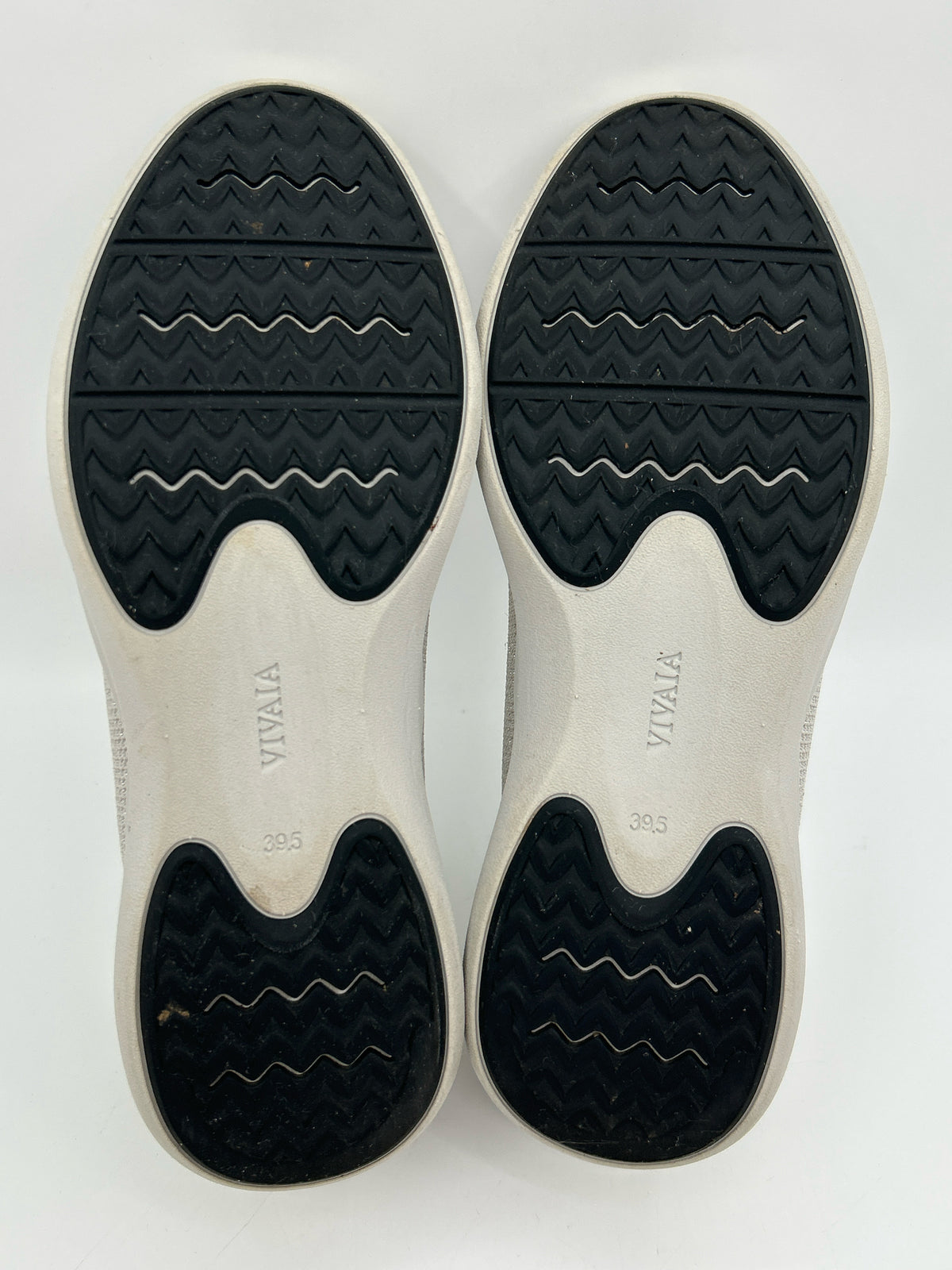 VIVAIA Size 8.5 Gray Women Sneakers