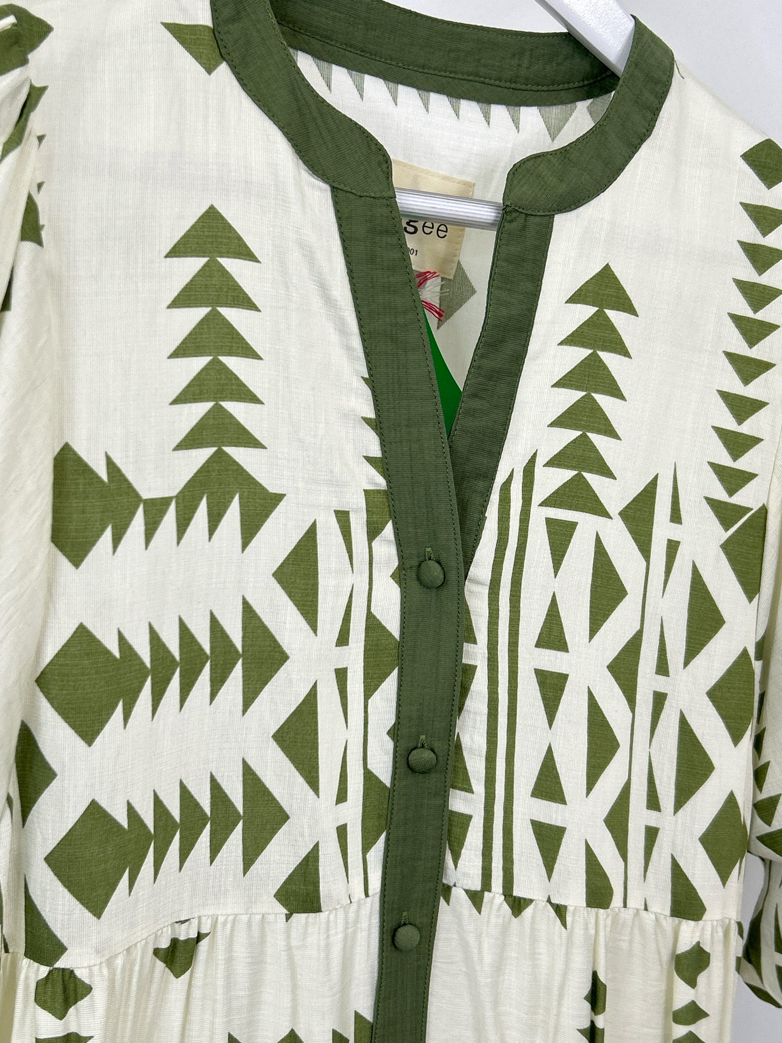 UMGEE Size S GREEN & CREAM Women Dress
