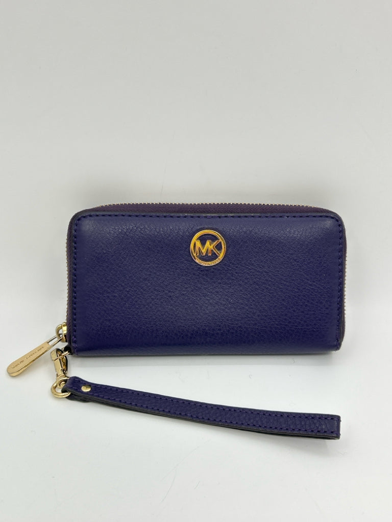 MICHAEL KORS Purple Wallet