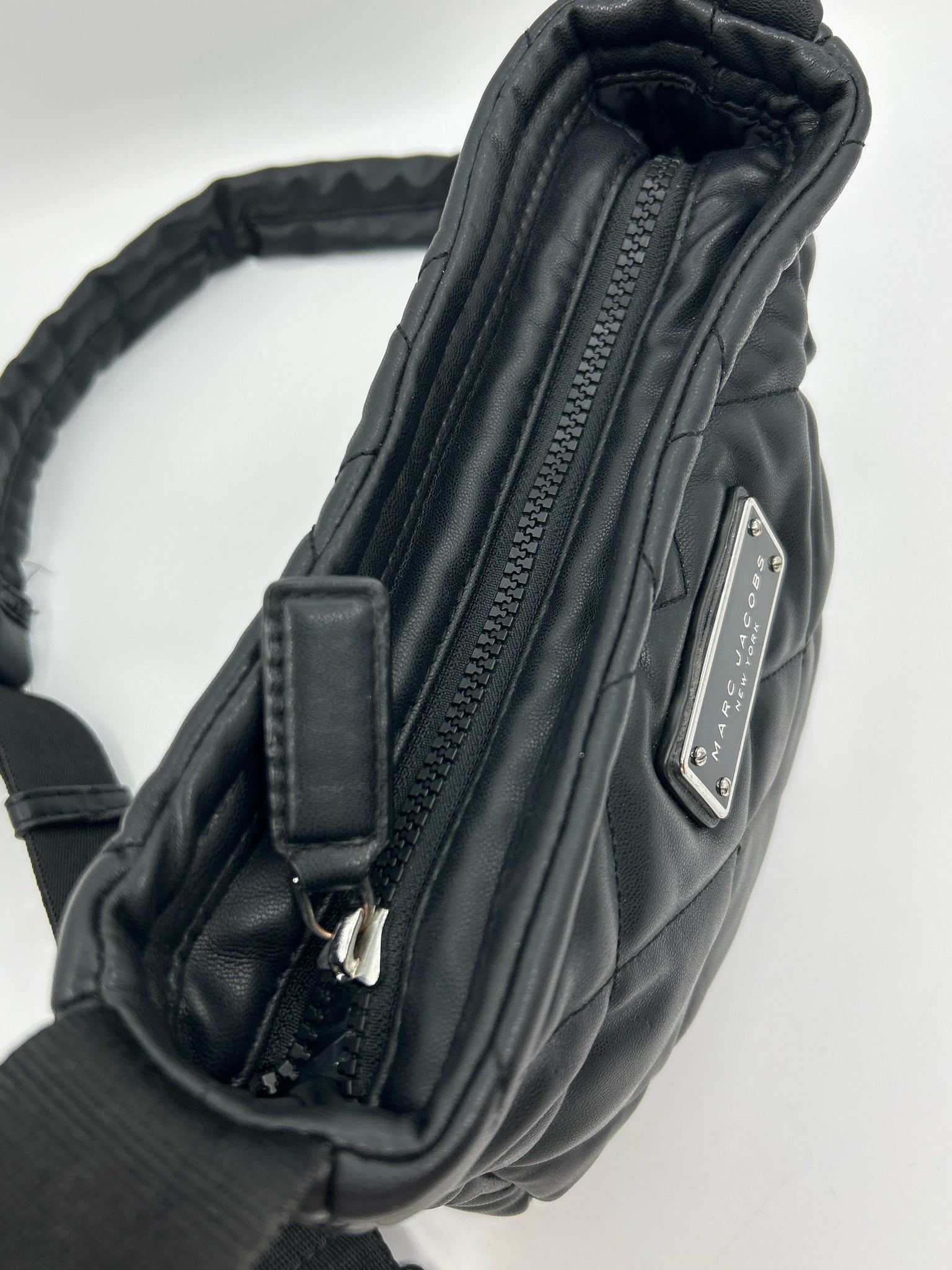 MARC JACOBS Black Women Purse