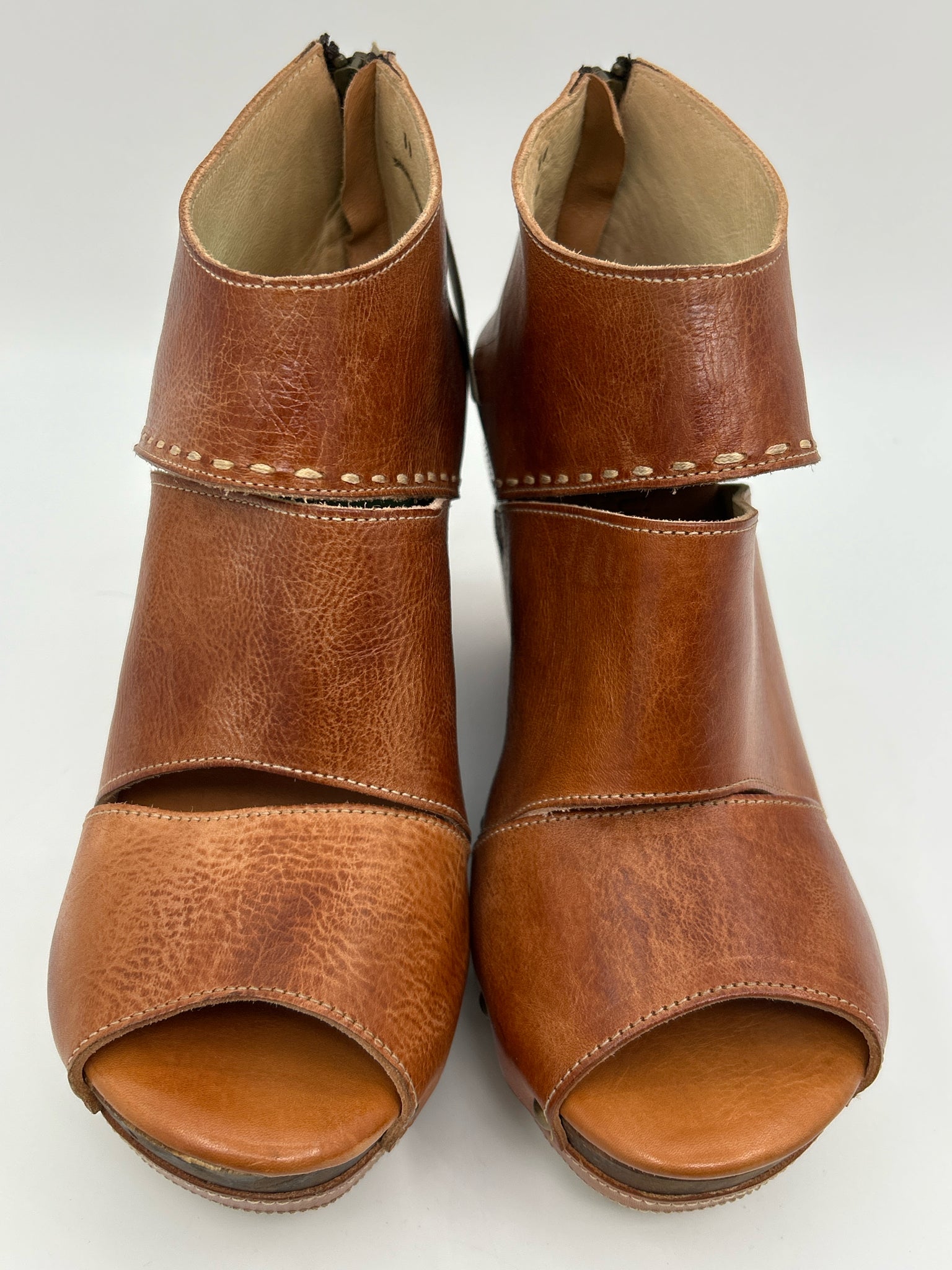 BED STU Size 11 COGNAC Women Sandal