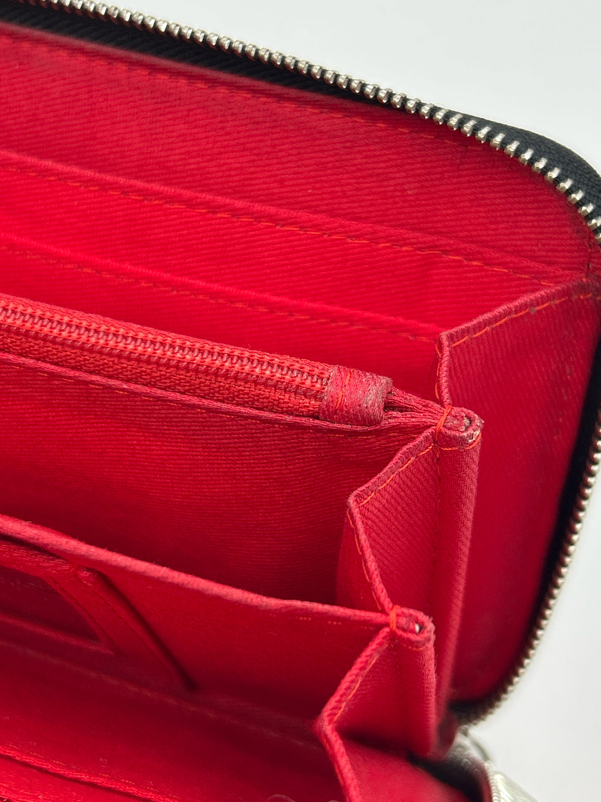 HOBO Black Women Wallet