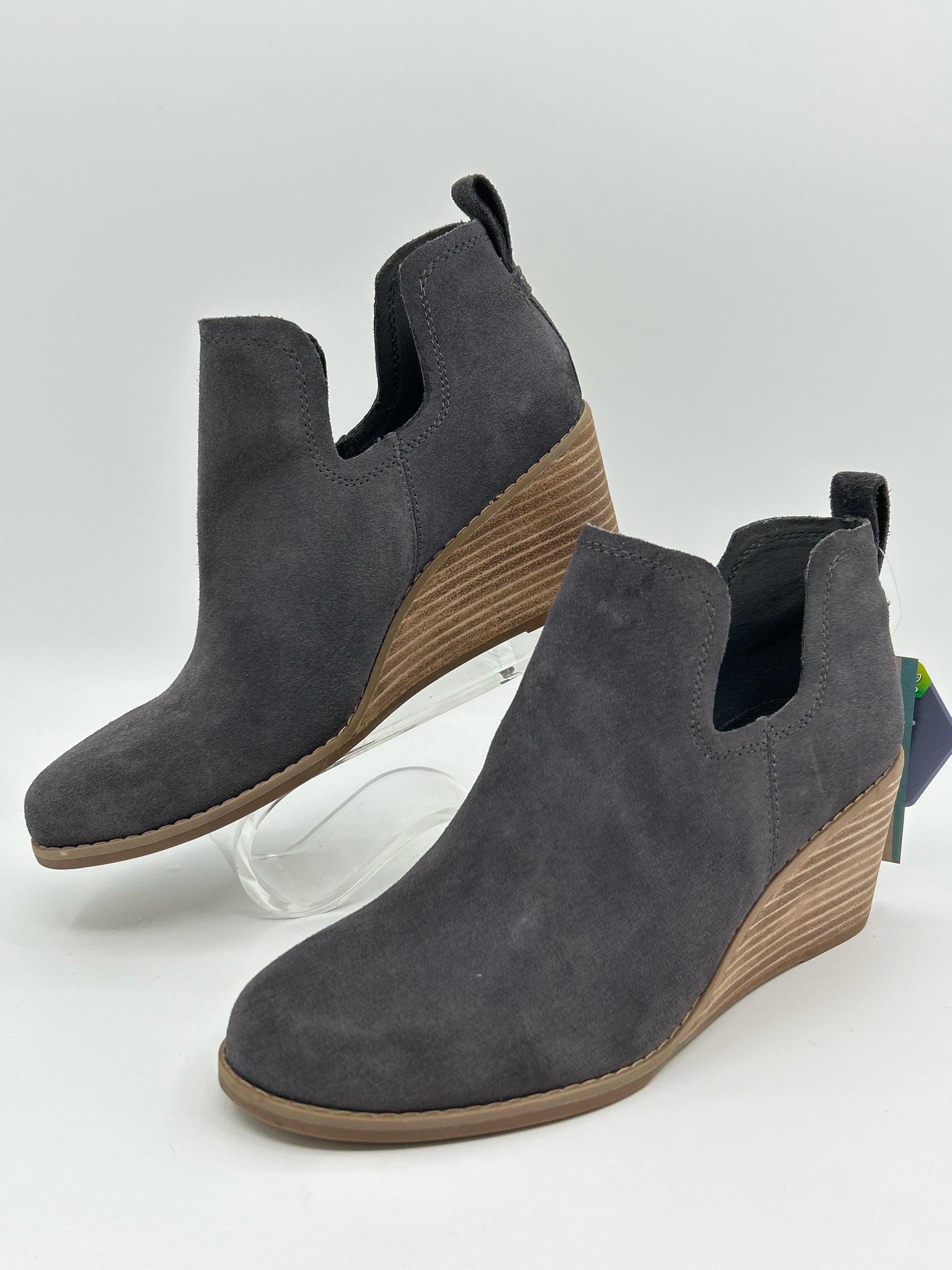 TOMS Size 7.5 Gray Women Booties