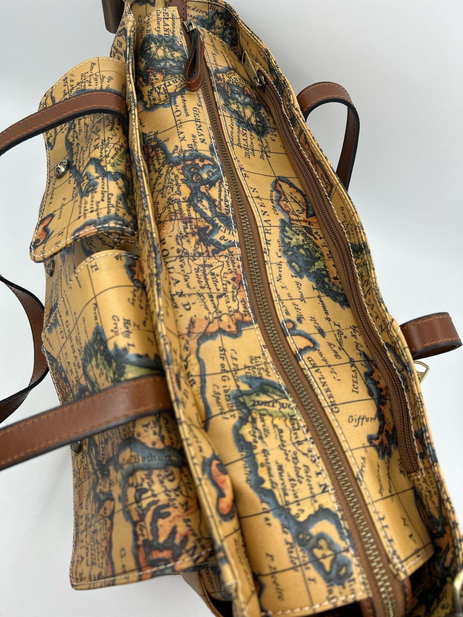 PATRICIA NASH TAN PRINT Women Tote