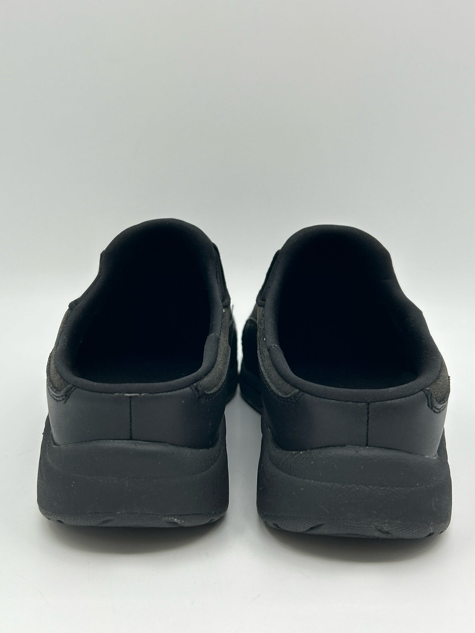 EASY SPIRIT Size 8.5M Black Women Shoes