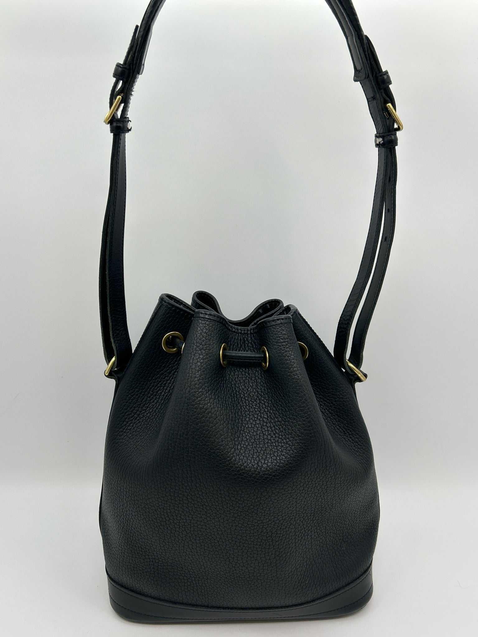 DOONEY & BOURKE Black Women Purse