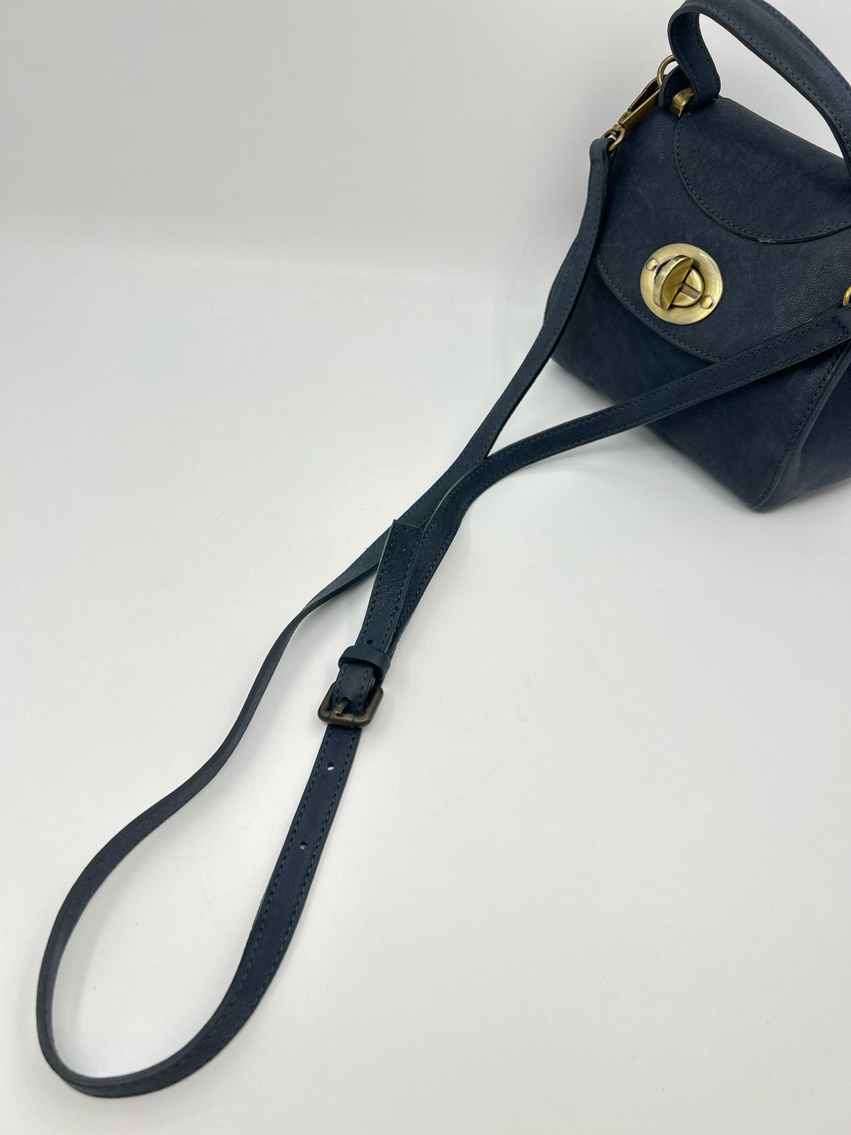 SUNDANCE Navy Women Purse