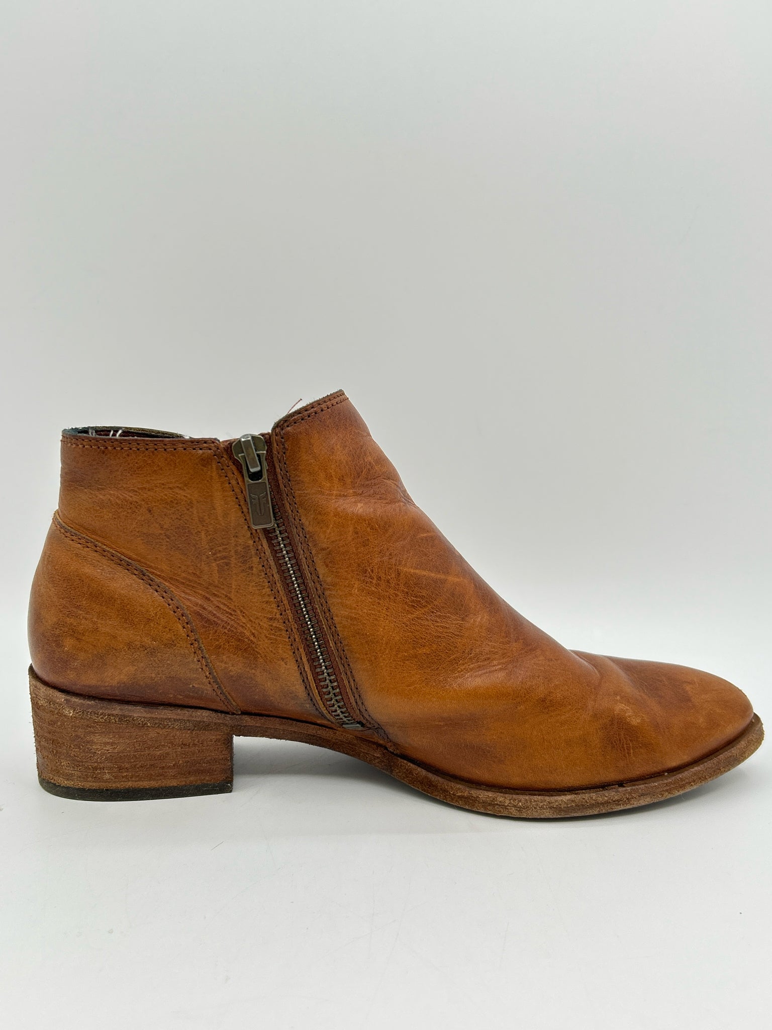 FRYE Size 9M Tan Women Booties