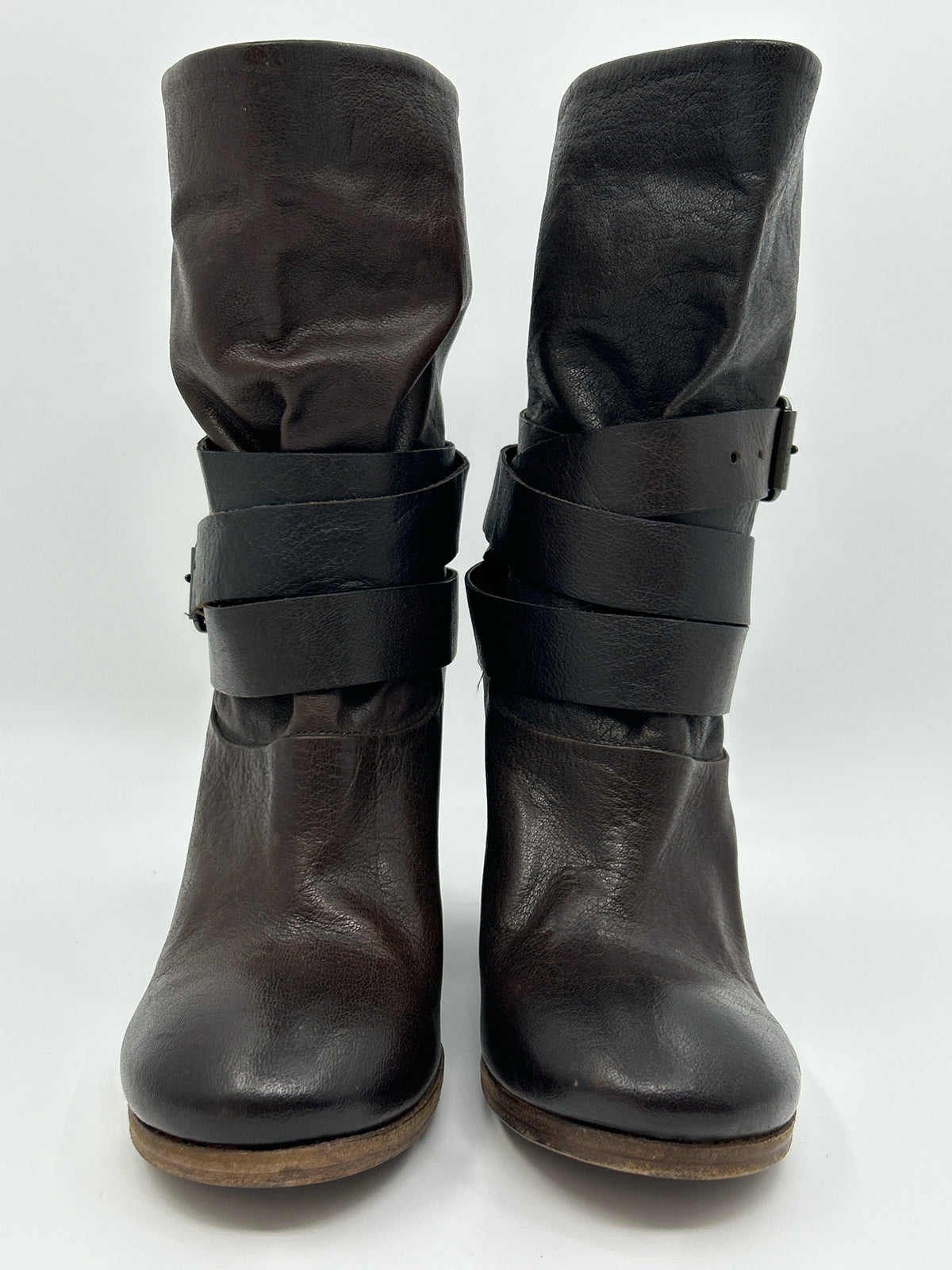 Elisanero Size 37 Brown and Black Women Booties