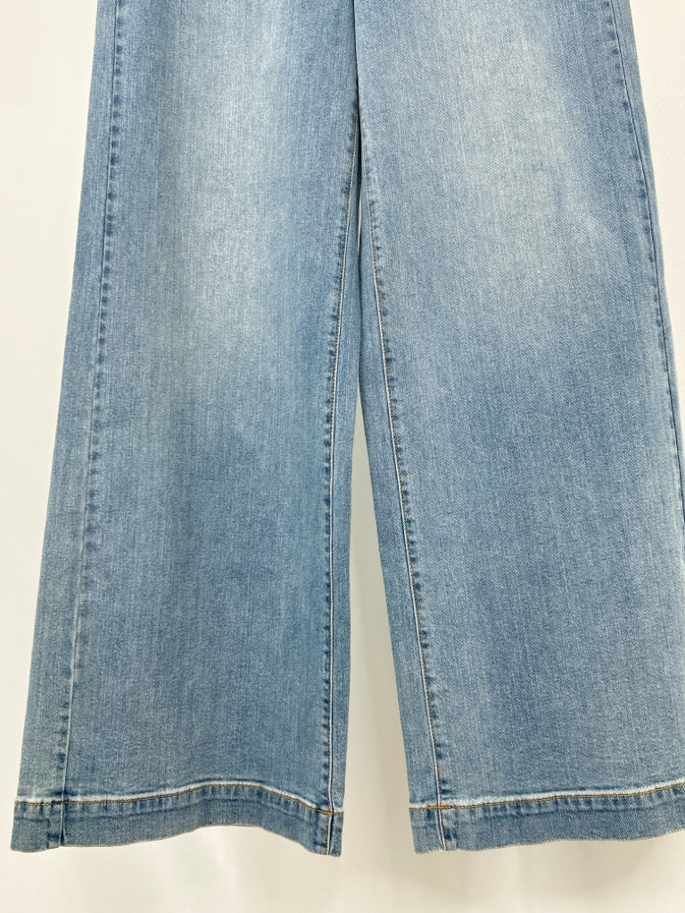 INC Women Size 8 BLUE DENIM jeans