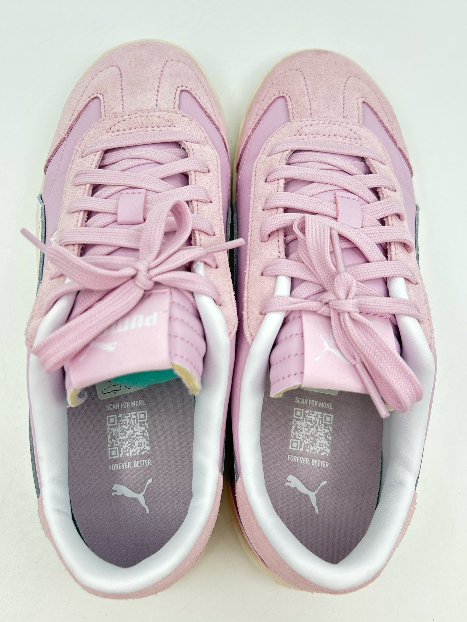 PUMA Size 9 Lilac Women Sneakers