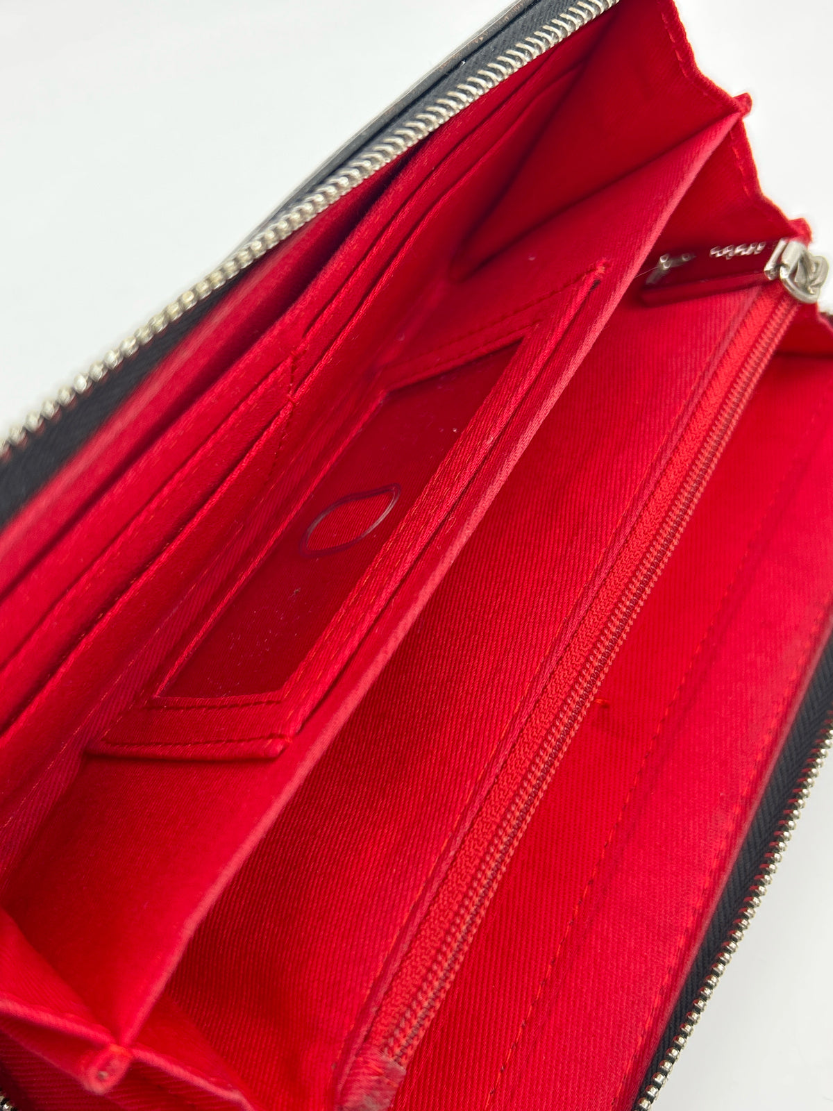 HOBO Black Women Wallet