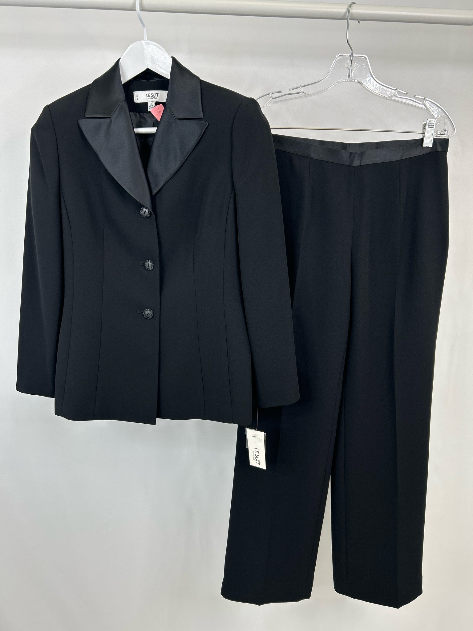 LE SUIT Size 6P Black Women 2-Piece w/pants