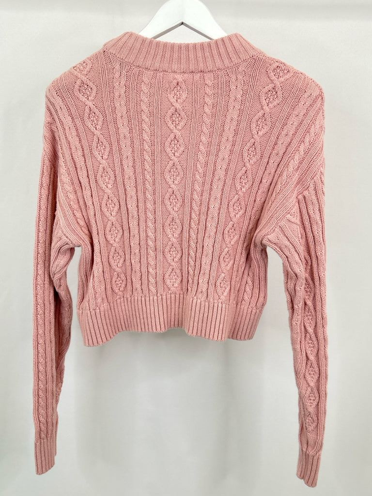 GAP Women Size M pale pink Sweater